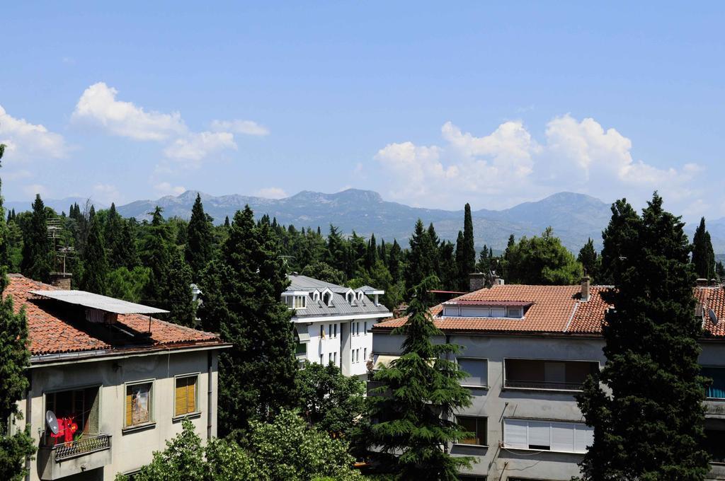 Apartments Athos Podgorica Kültér fotó
